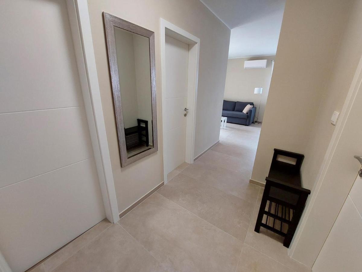Seashells Apartments Tribunj ตรีบูนย์ ภายนอก รูปภาพ