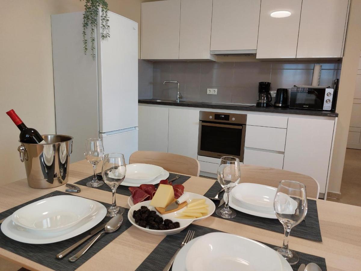 Seashells Apartments Tribunj ตรีบูนย์ ภายนอก รูปภาพ