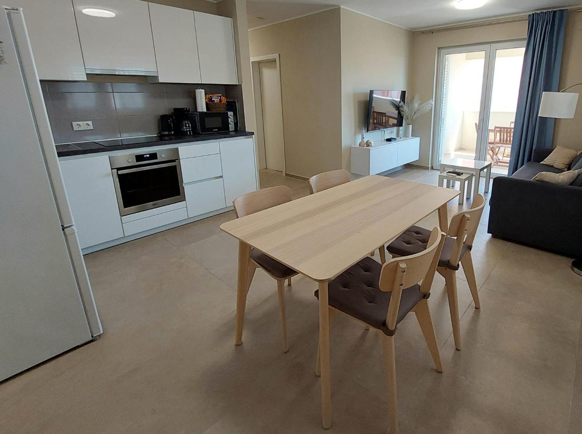 Seashells Apartments Tribunj ตรีบูนย์ ภายนอก รูปภาพ